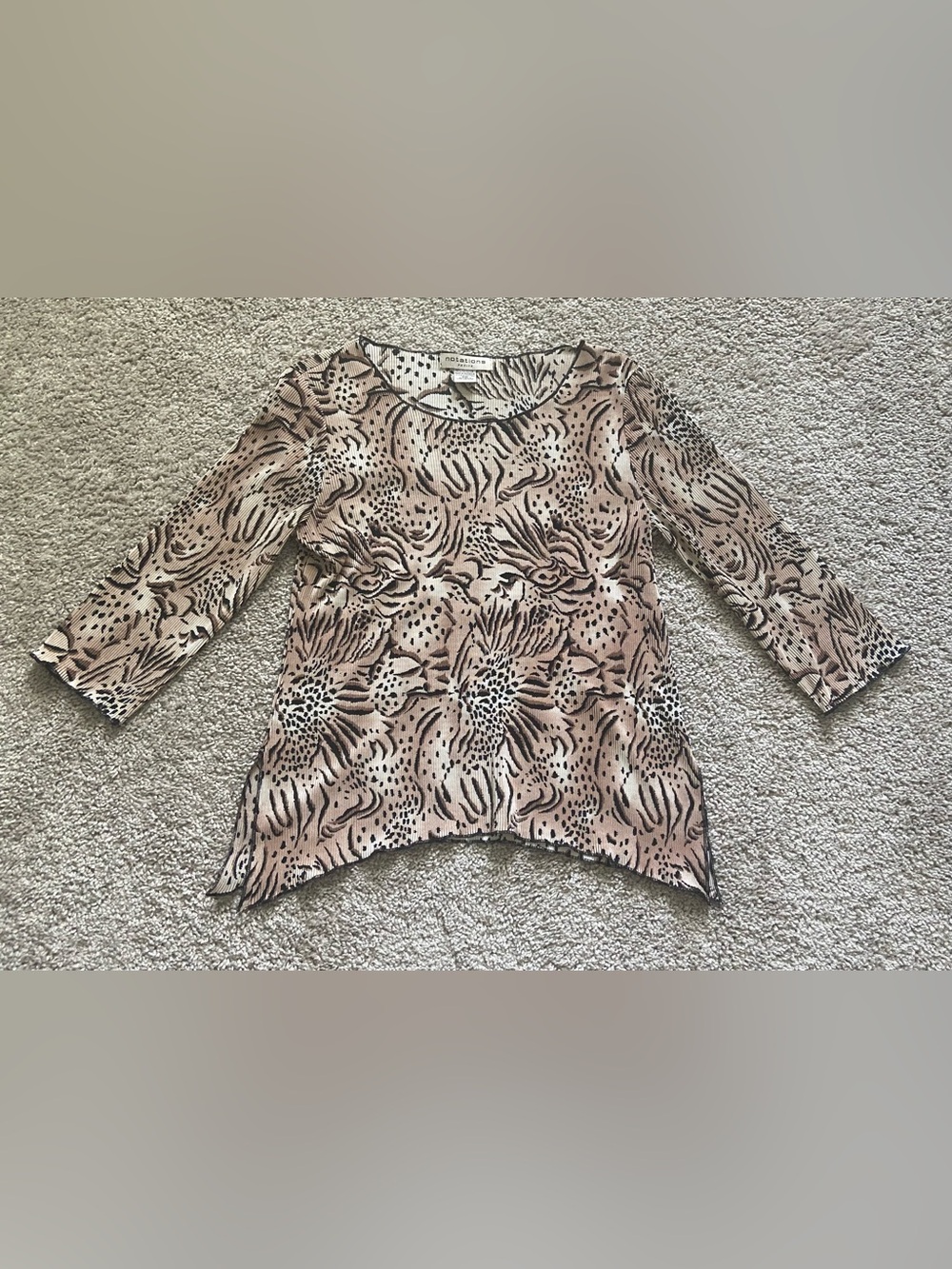 Notations Petite Animal Print Sharkbite 3/4 Sleeves Blouse M